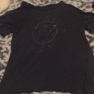 Brandy melville tee shirt